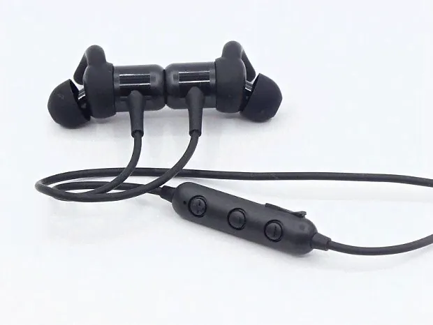 Беспроводные Bluetooth наушники QCY M1C (Black)-1