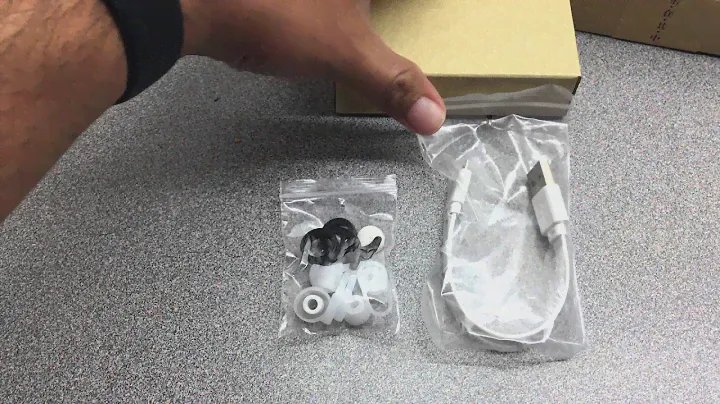 QY 8 White bluetooth 4.1 headphones Unboxing